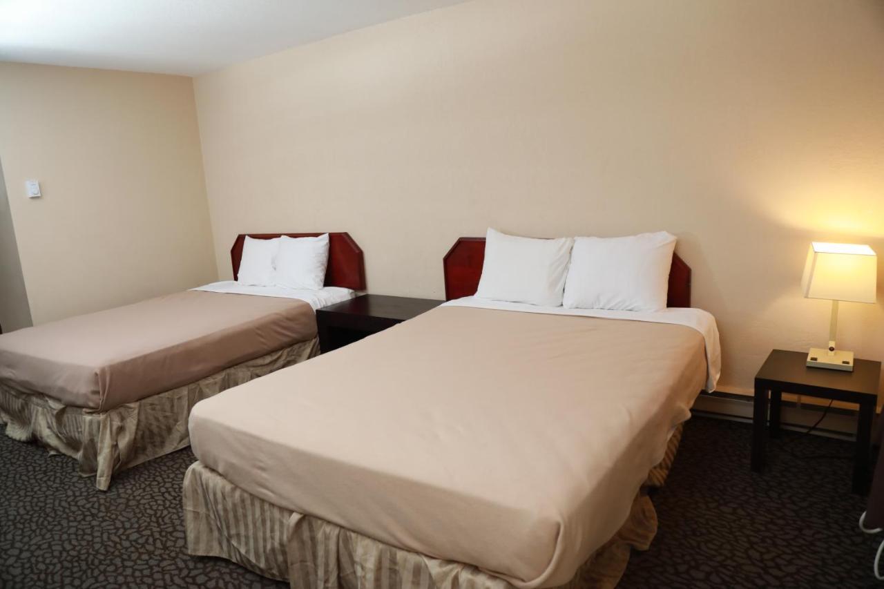 North Star Inn & Suites Prince George Esterno foto